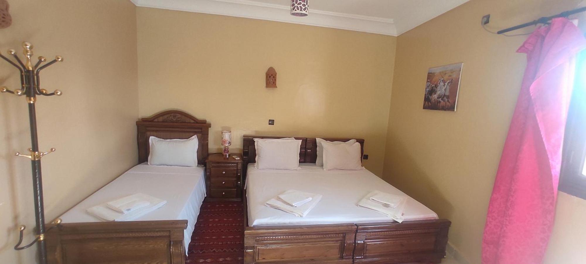 Maison D'Hotes Ghalil Tajda Екстериор снимка