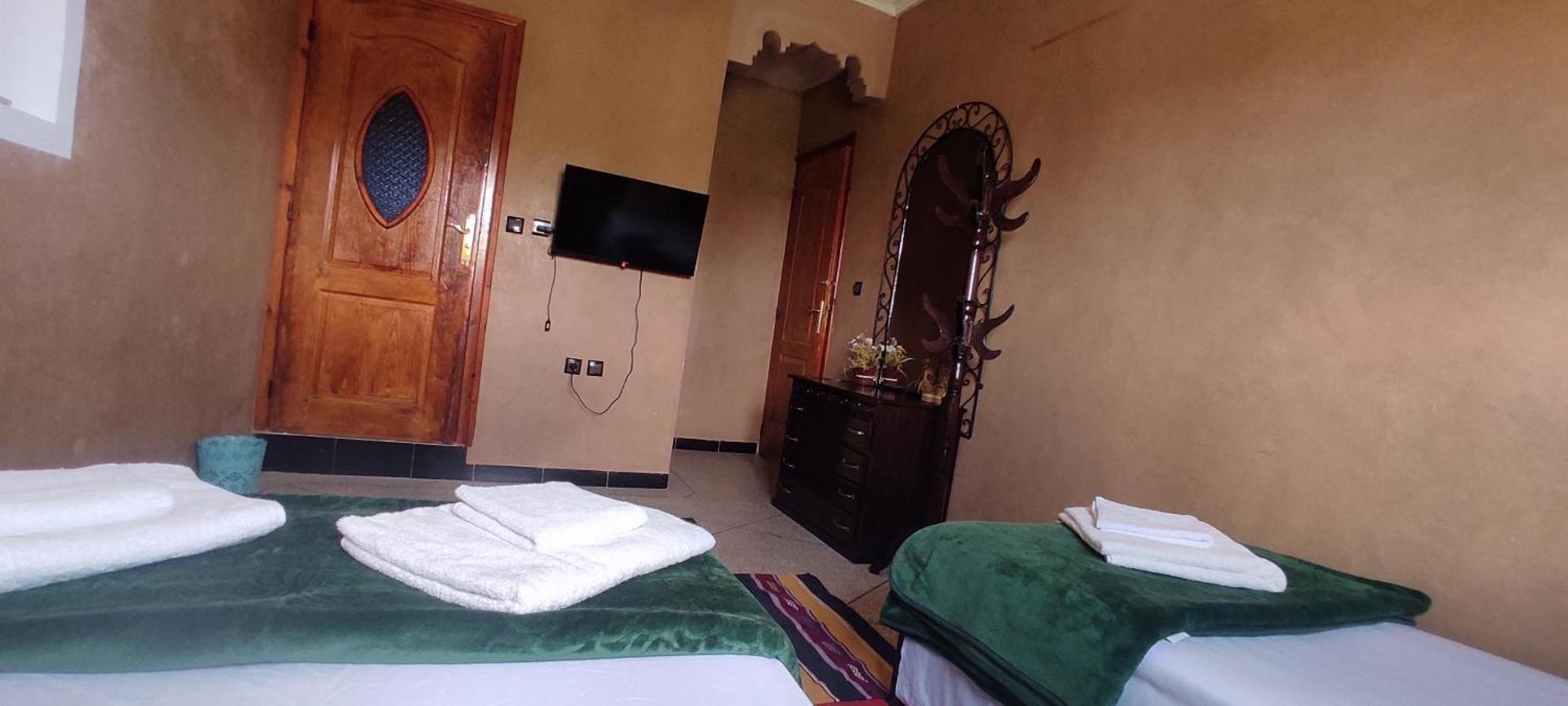 Maison D'Hotes Ghalil Tajda Екстериор снимка